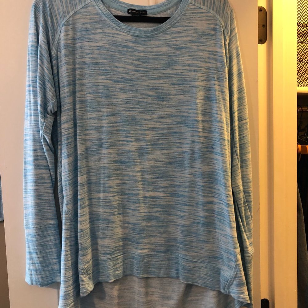 long sleeved athletic/yoga top
